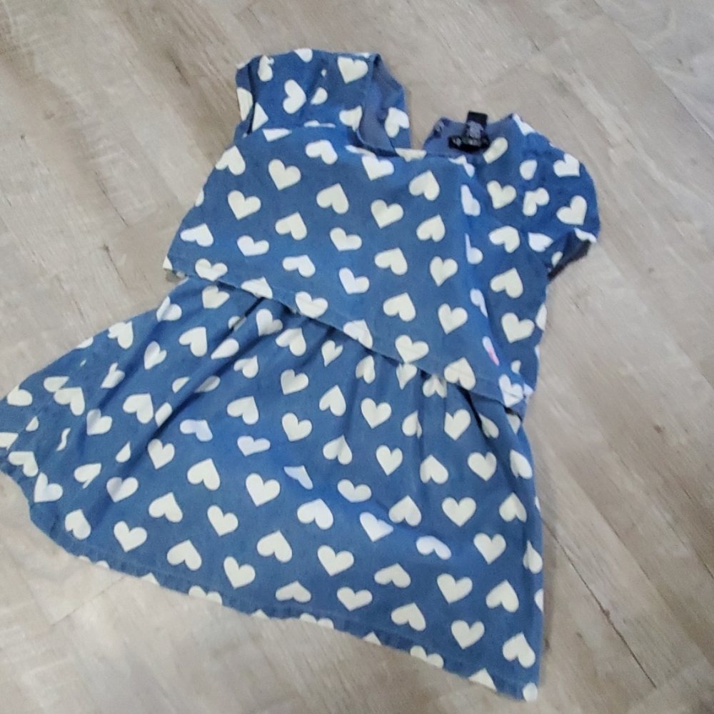 Girl dress